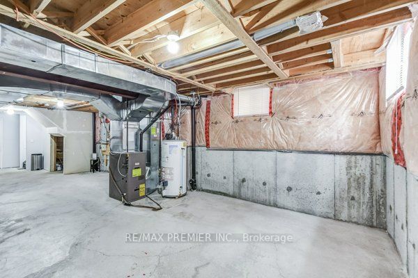 305 Lauderdale Dr