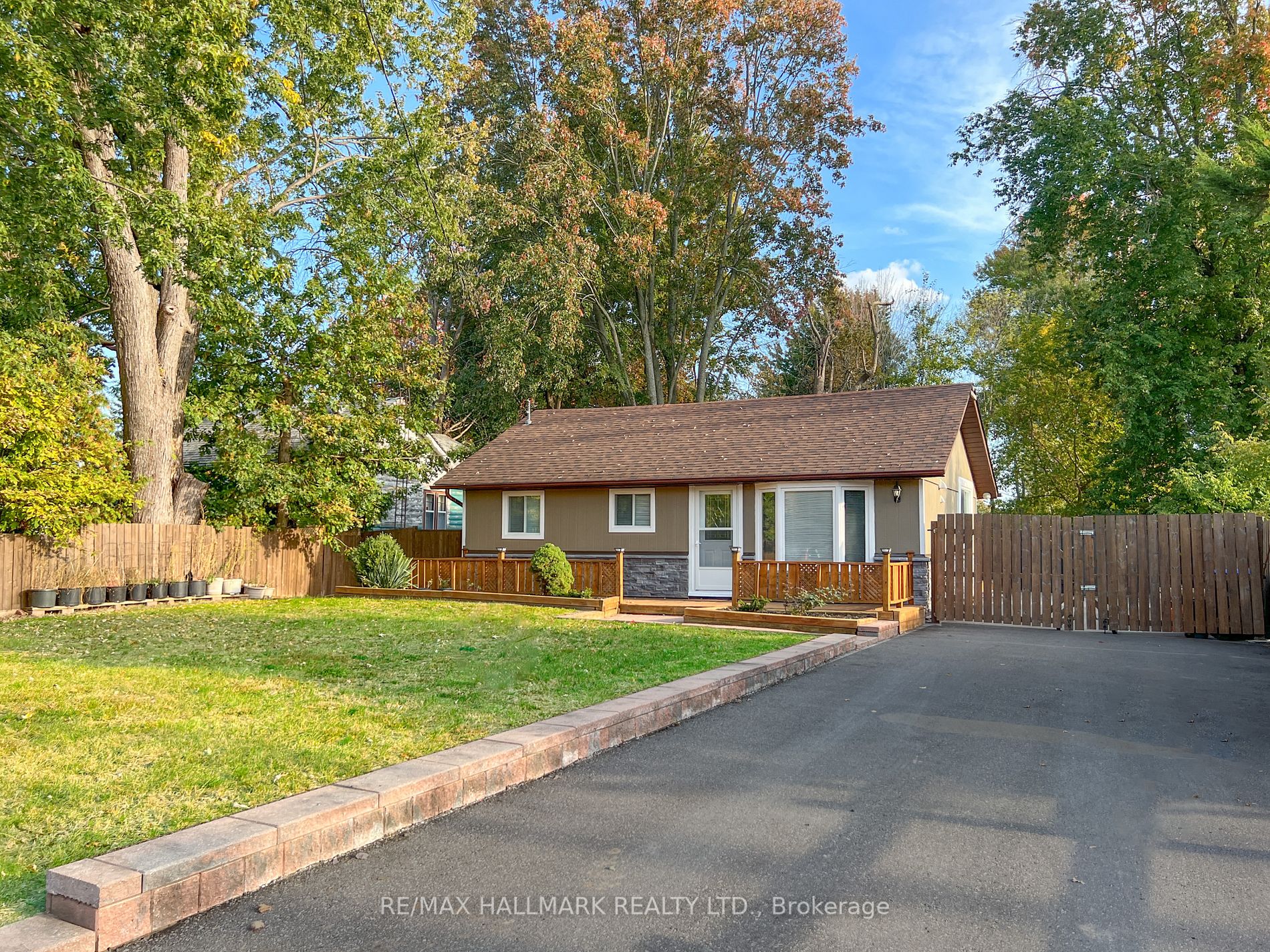 1127 Gilford Road