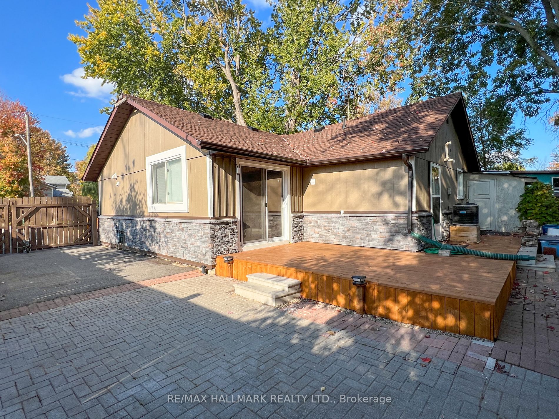 1127 Gilford Road