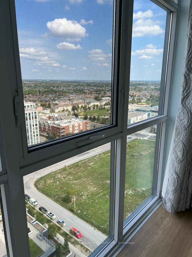 55 Oneida Cres, #Lph08