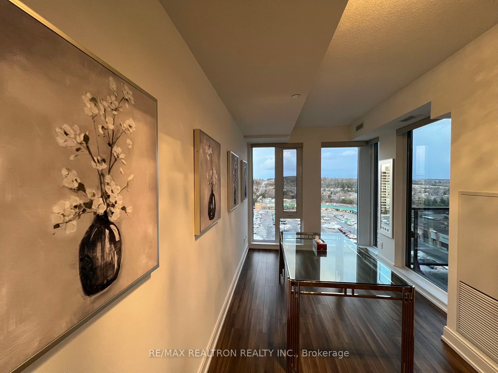 9600 Yonge St, #1202B
