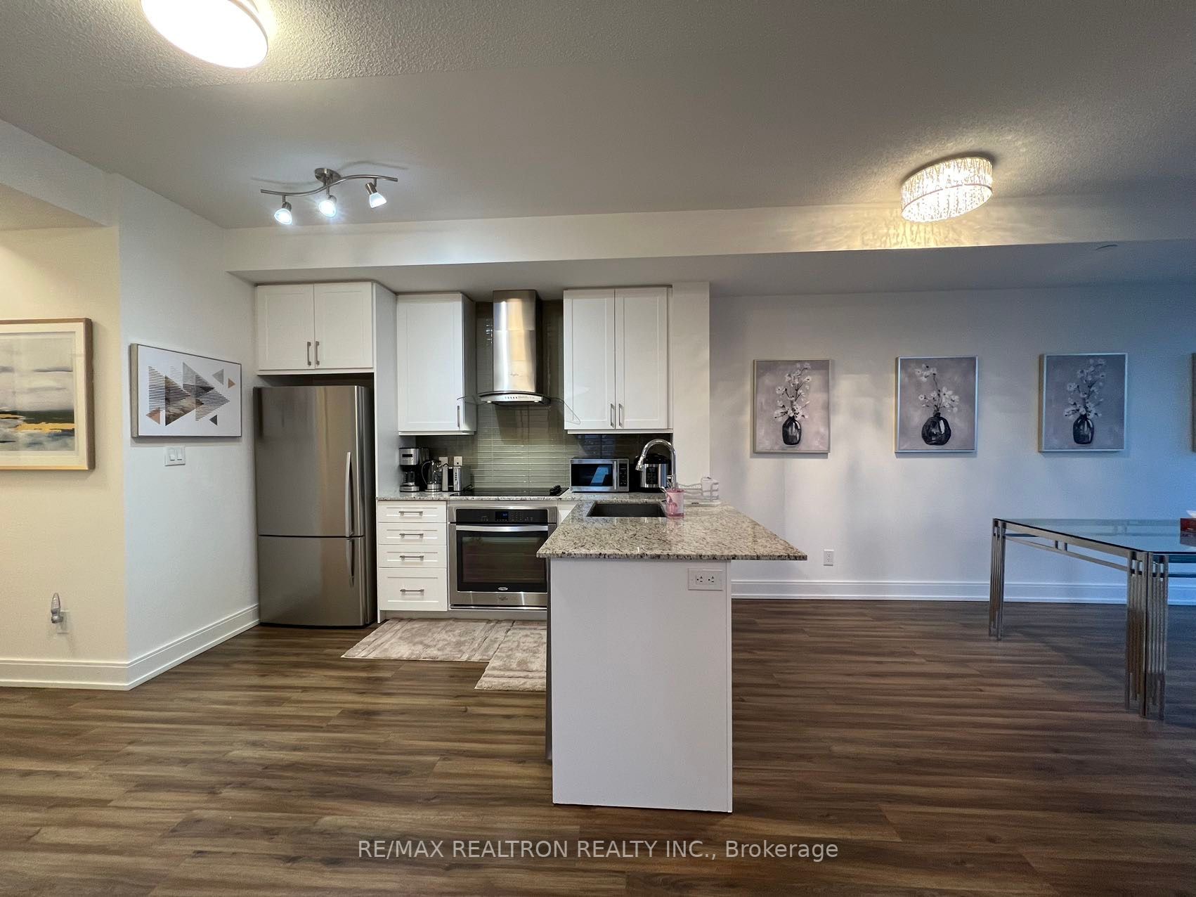 9600 Yonge St, #1202B