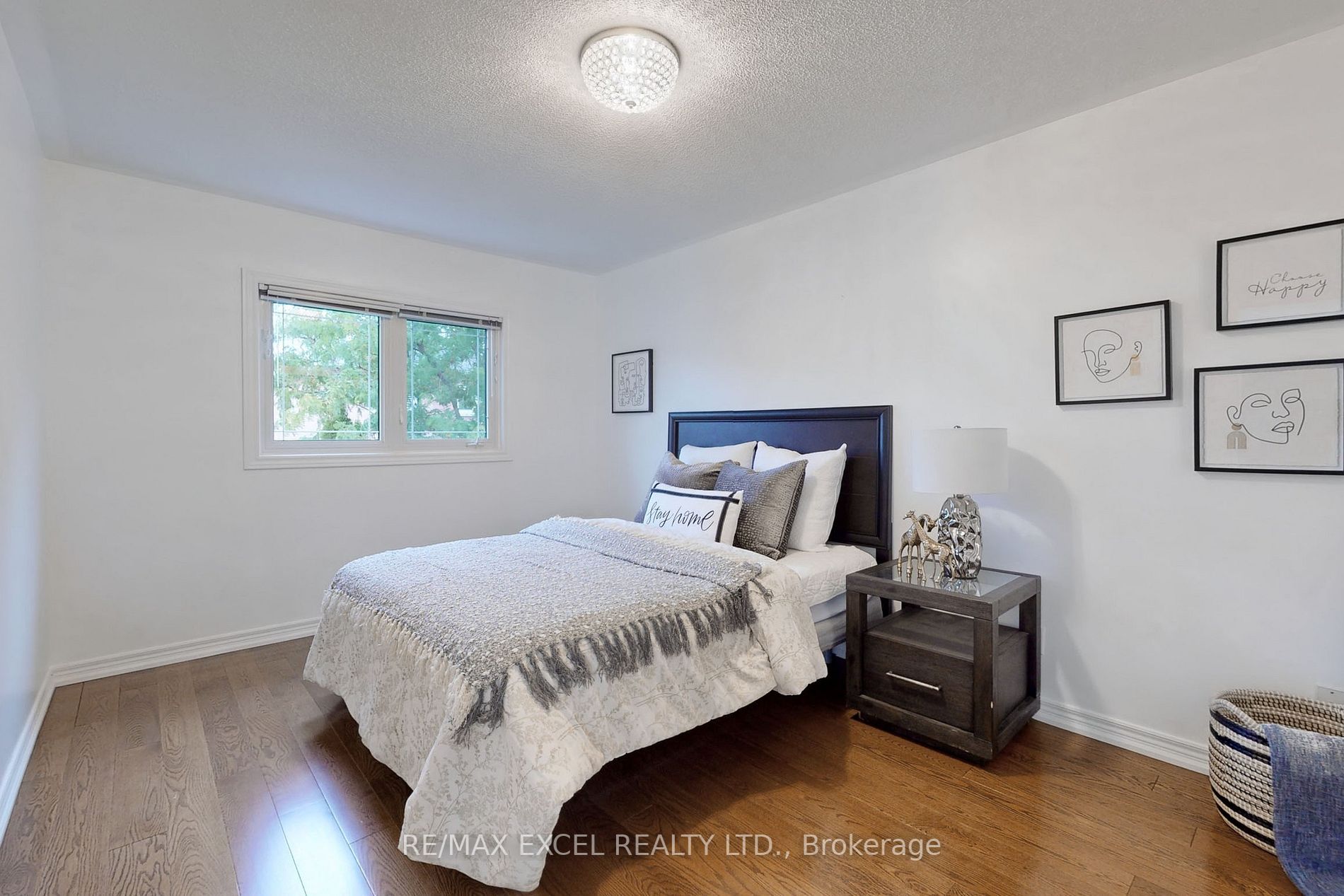 122 Canyon Hill Ave