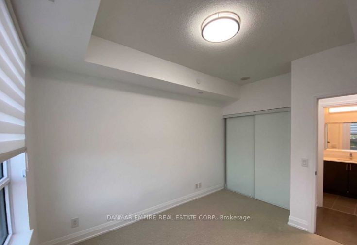 7900 Bathurst St, #814