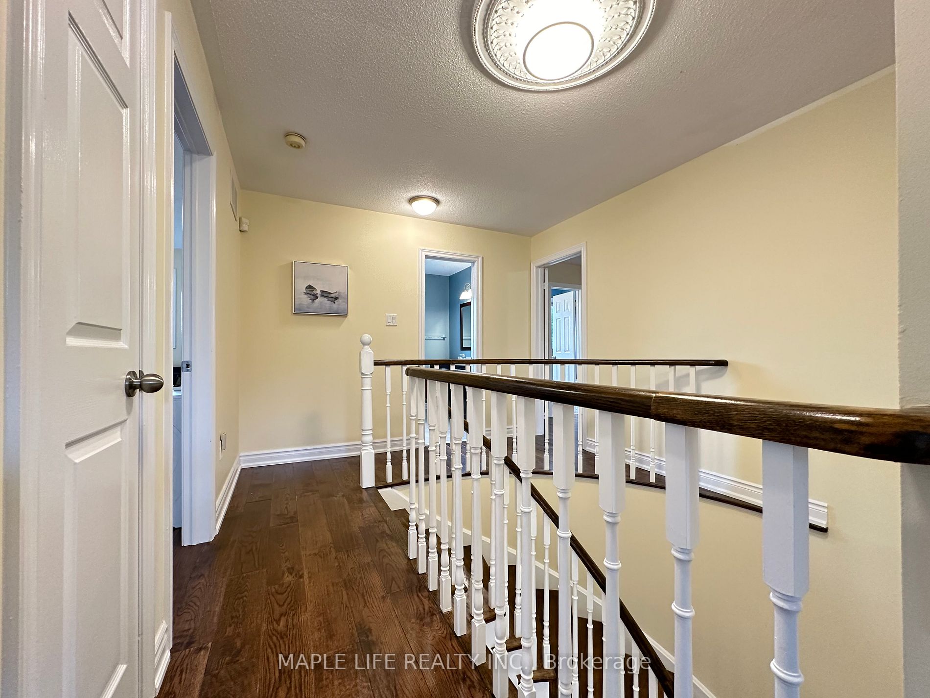 65 Swanage Dr