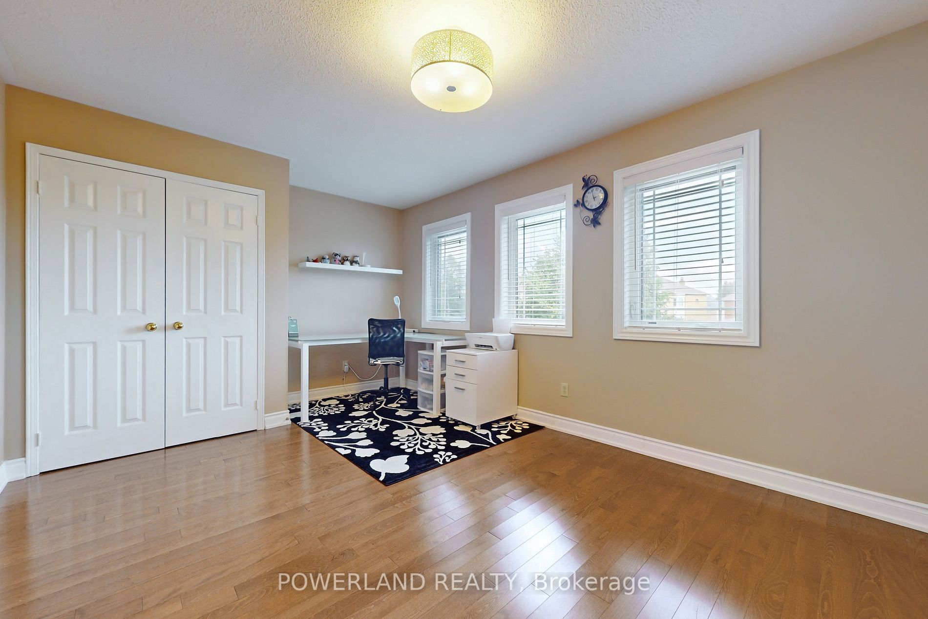 28 Guildford Circ