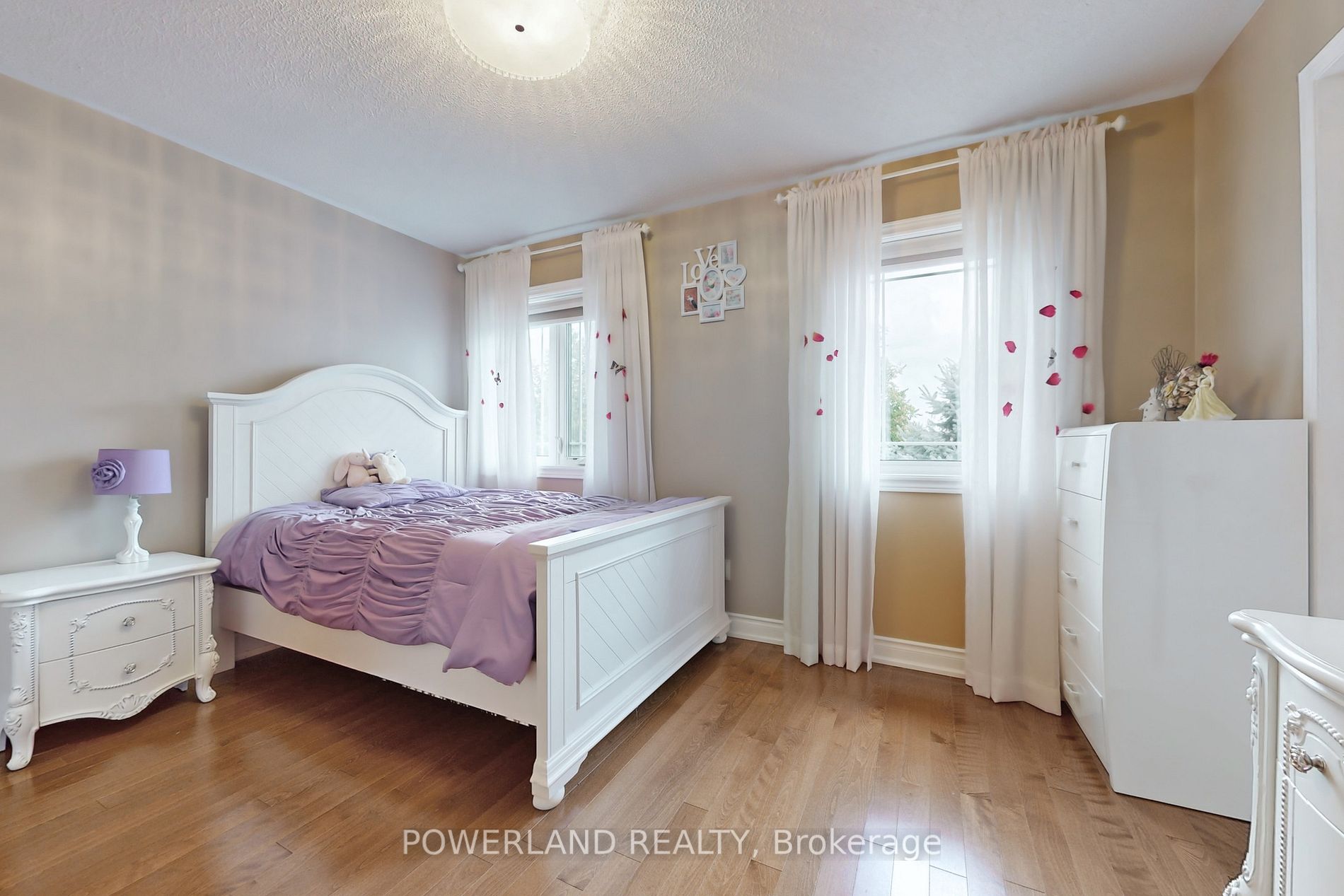 28 Guildford Circ