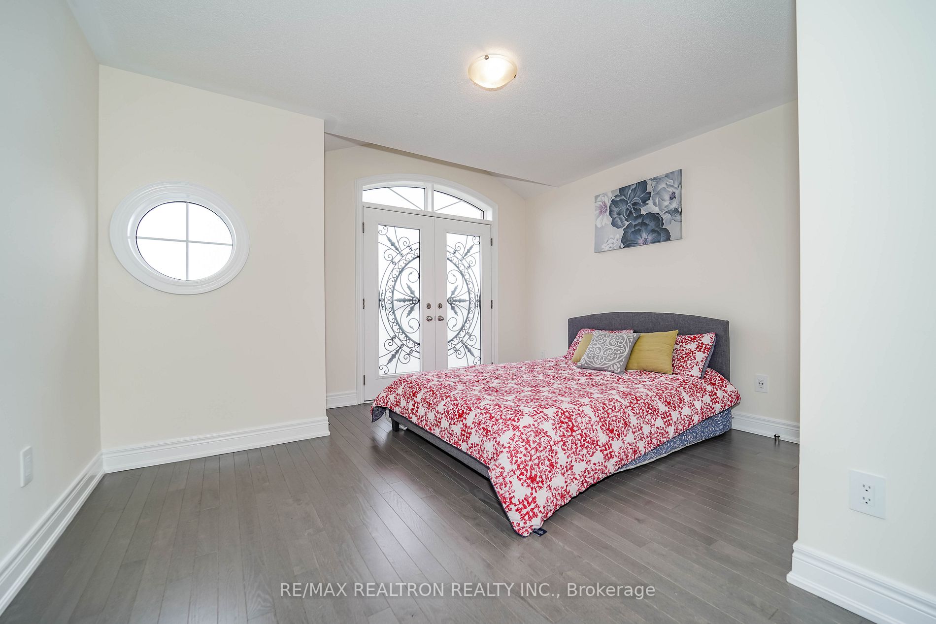 125 Jim Mortson Dr