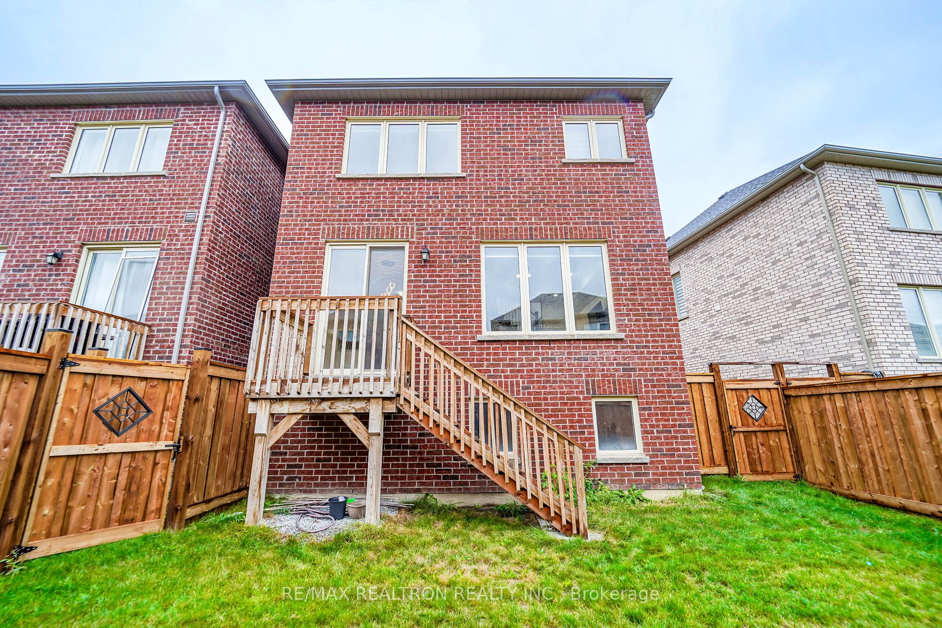 125 Jim Mortson Dr
