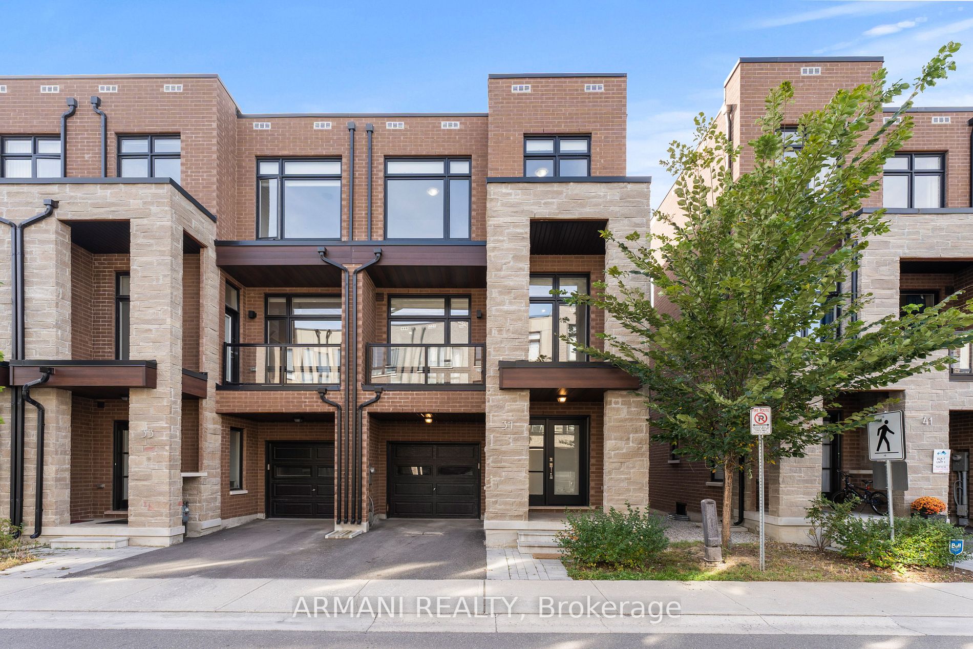 37 Benoit St