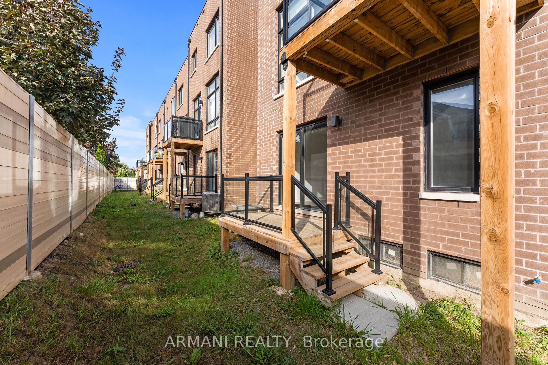 37 Benoit St