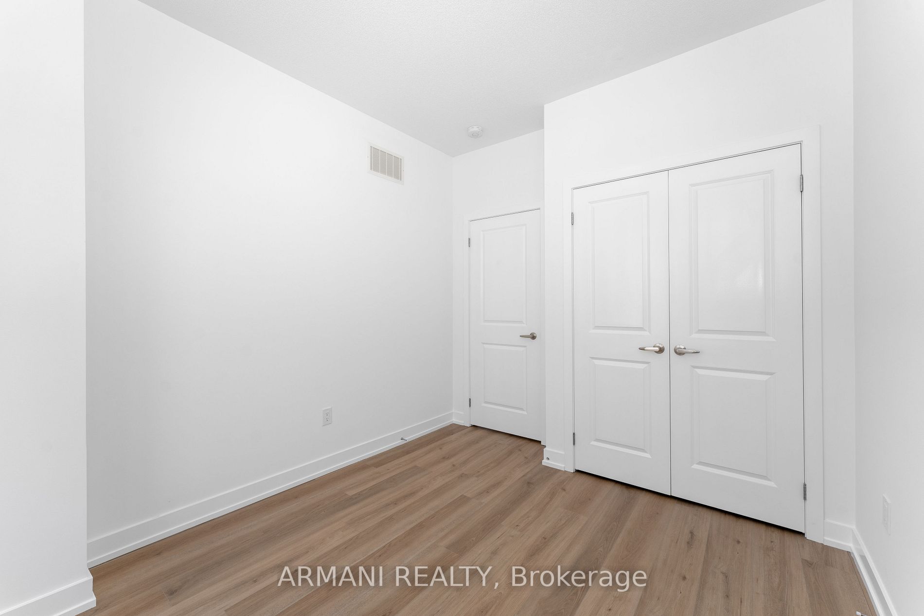 37 Benoit St