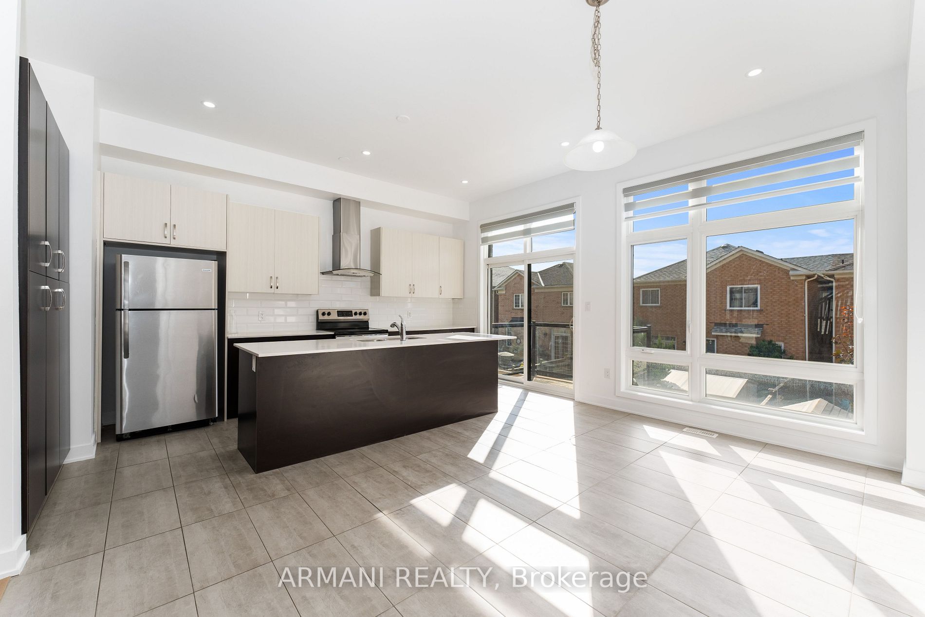 37 Benoit St
