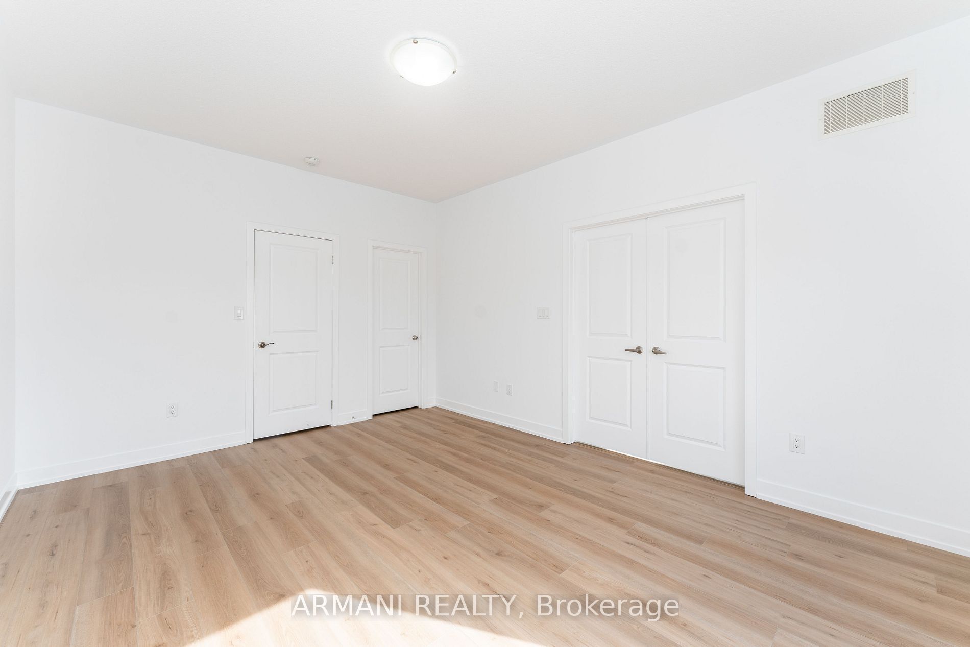 37 Benoit St