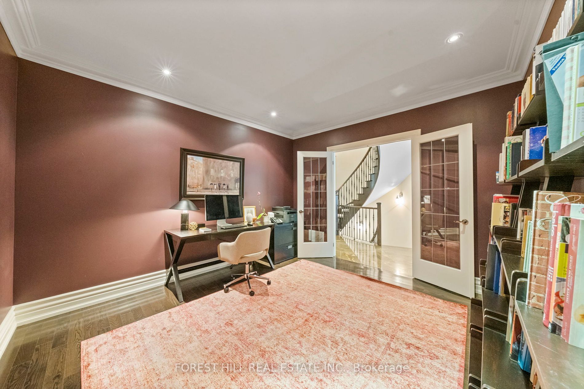 165 Thornhill Woods Dr