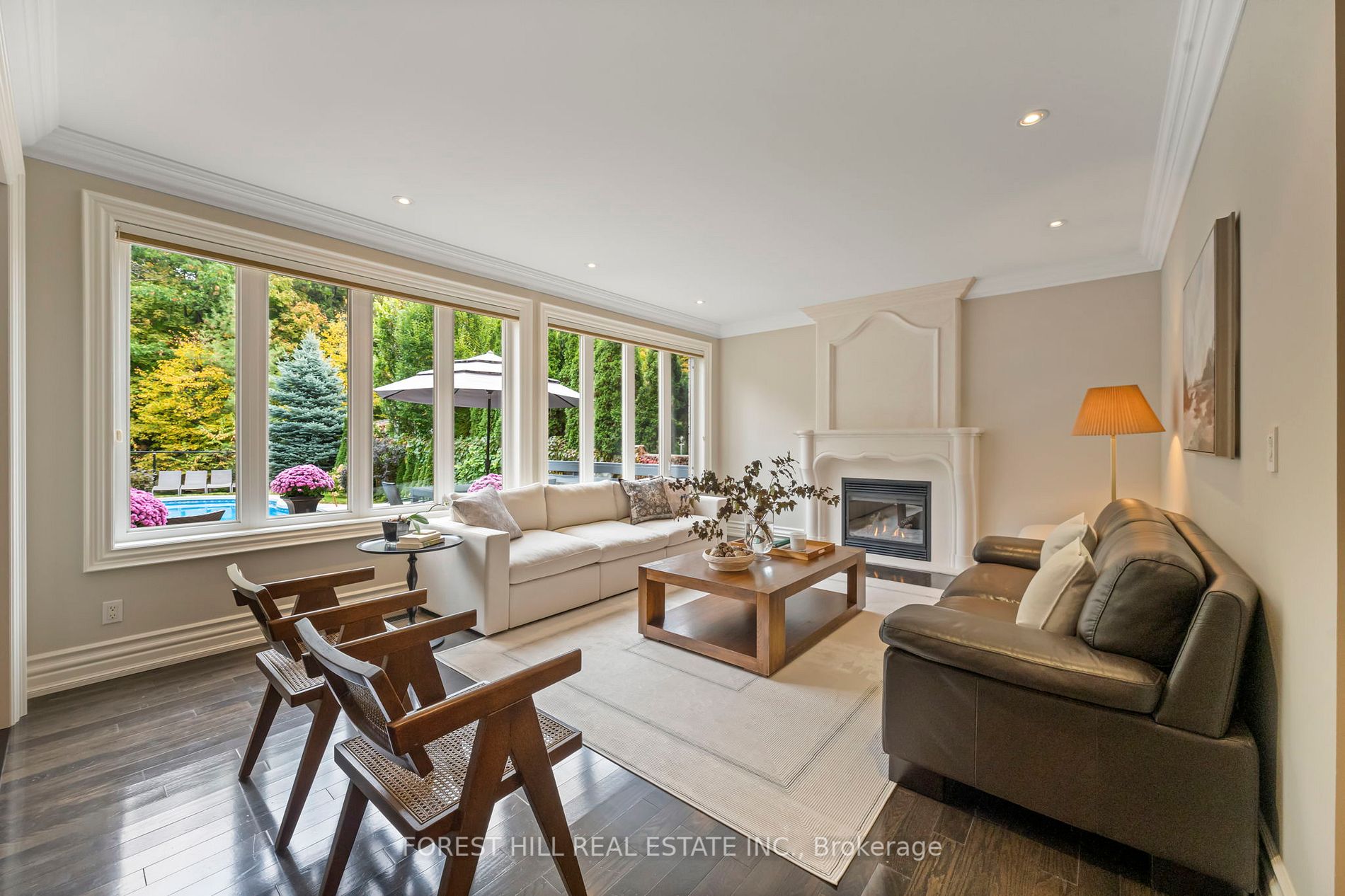 165 Thornhill Woods Dr