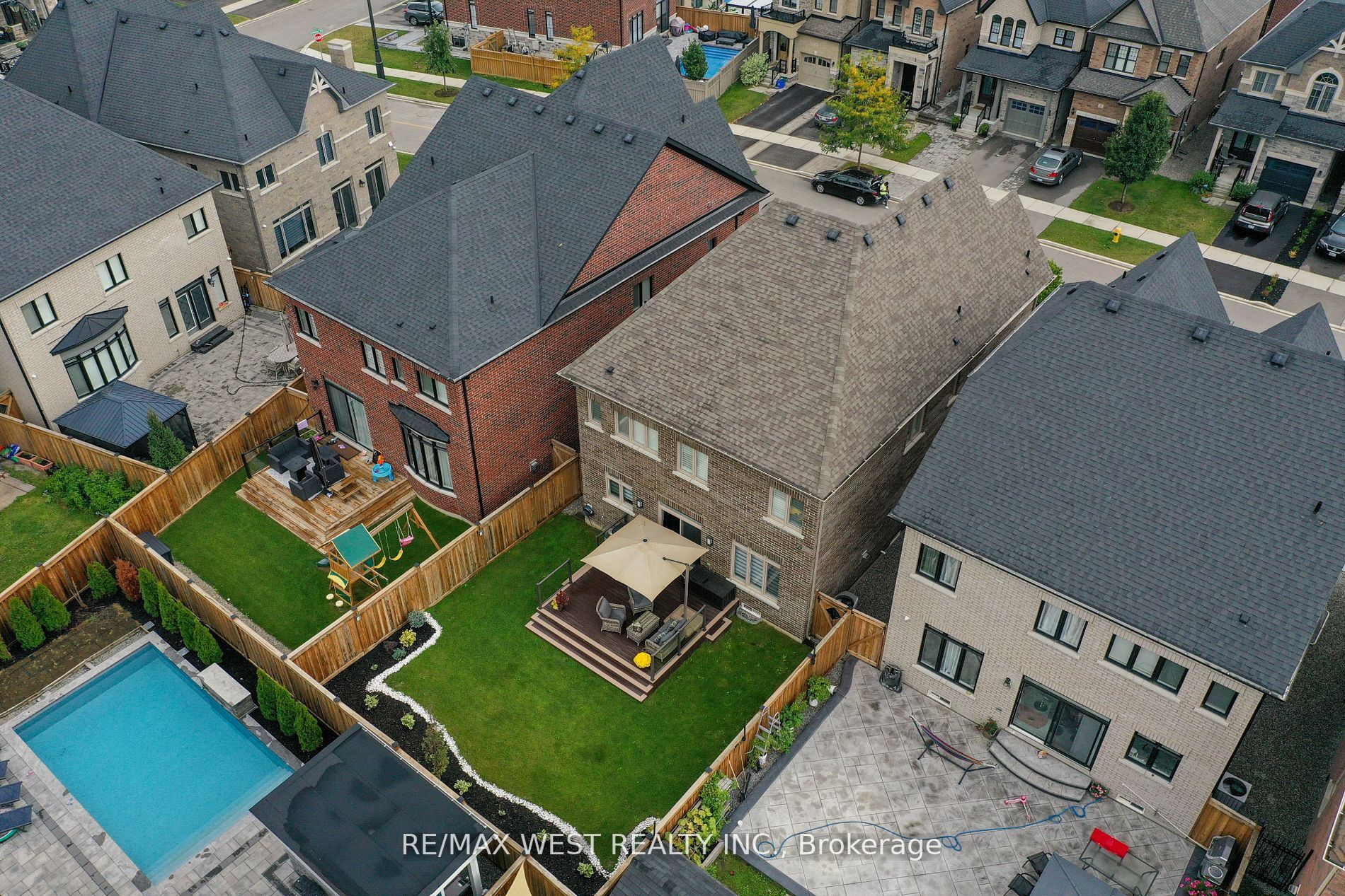 84 Zenith Ave