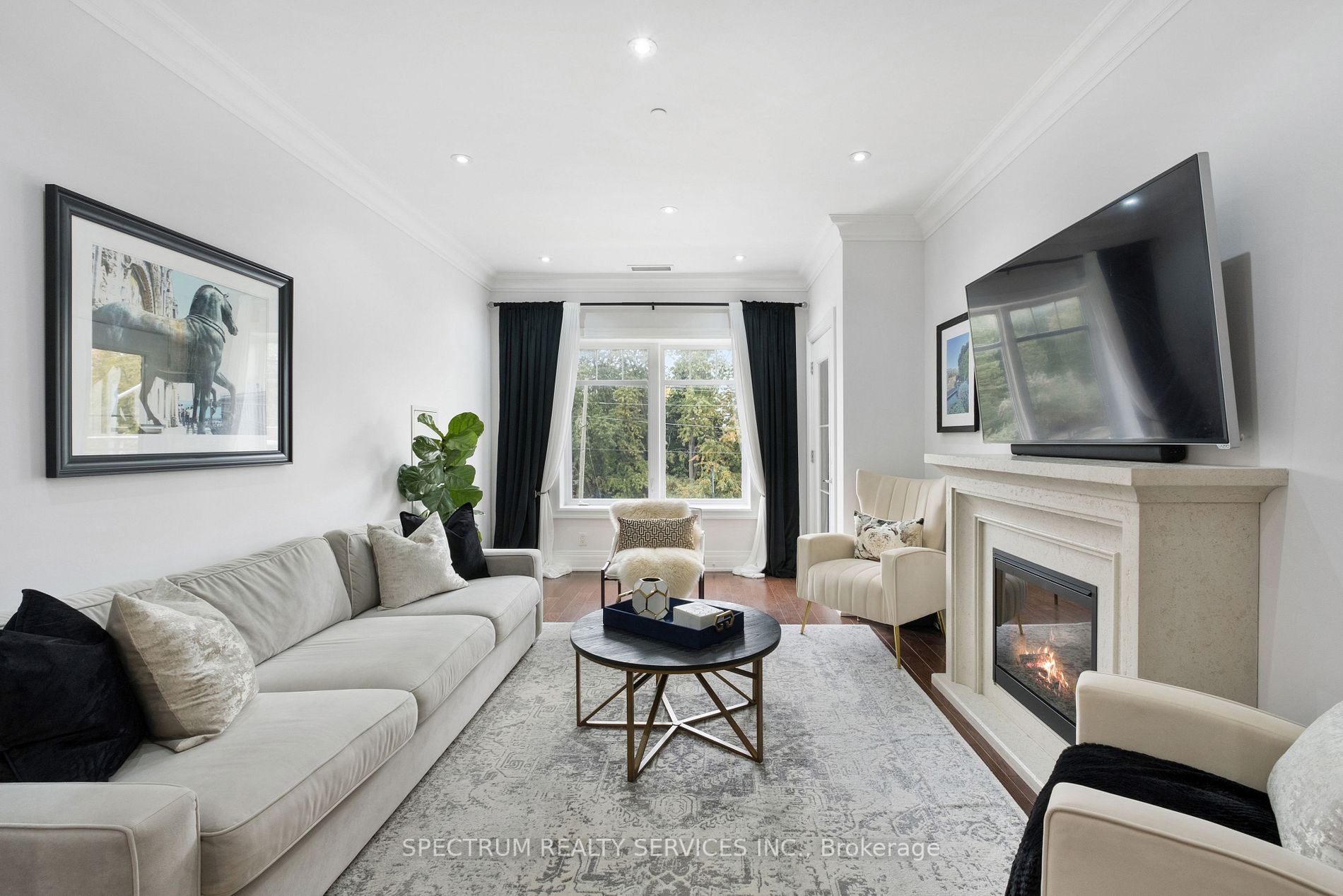 80 Burns Blvd, #335
