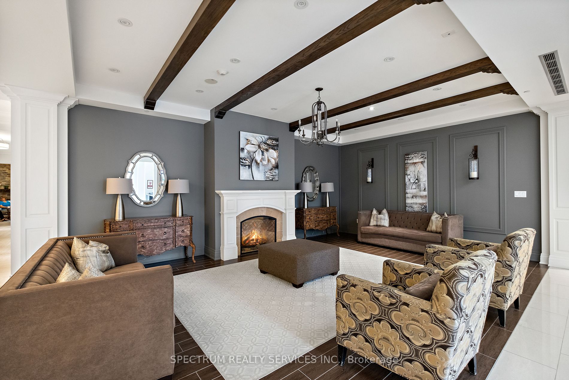 80 Burns Blvd, #335