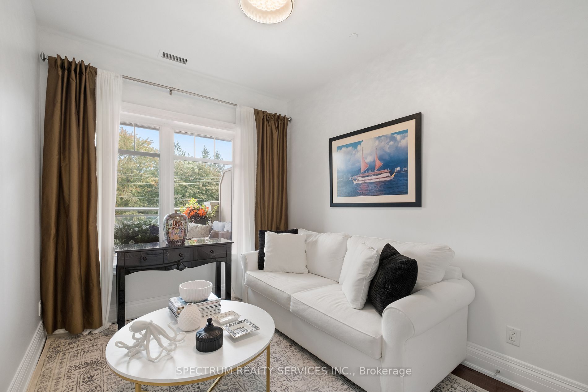 80 Burns Blvd, #335