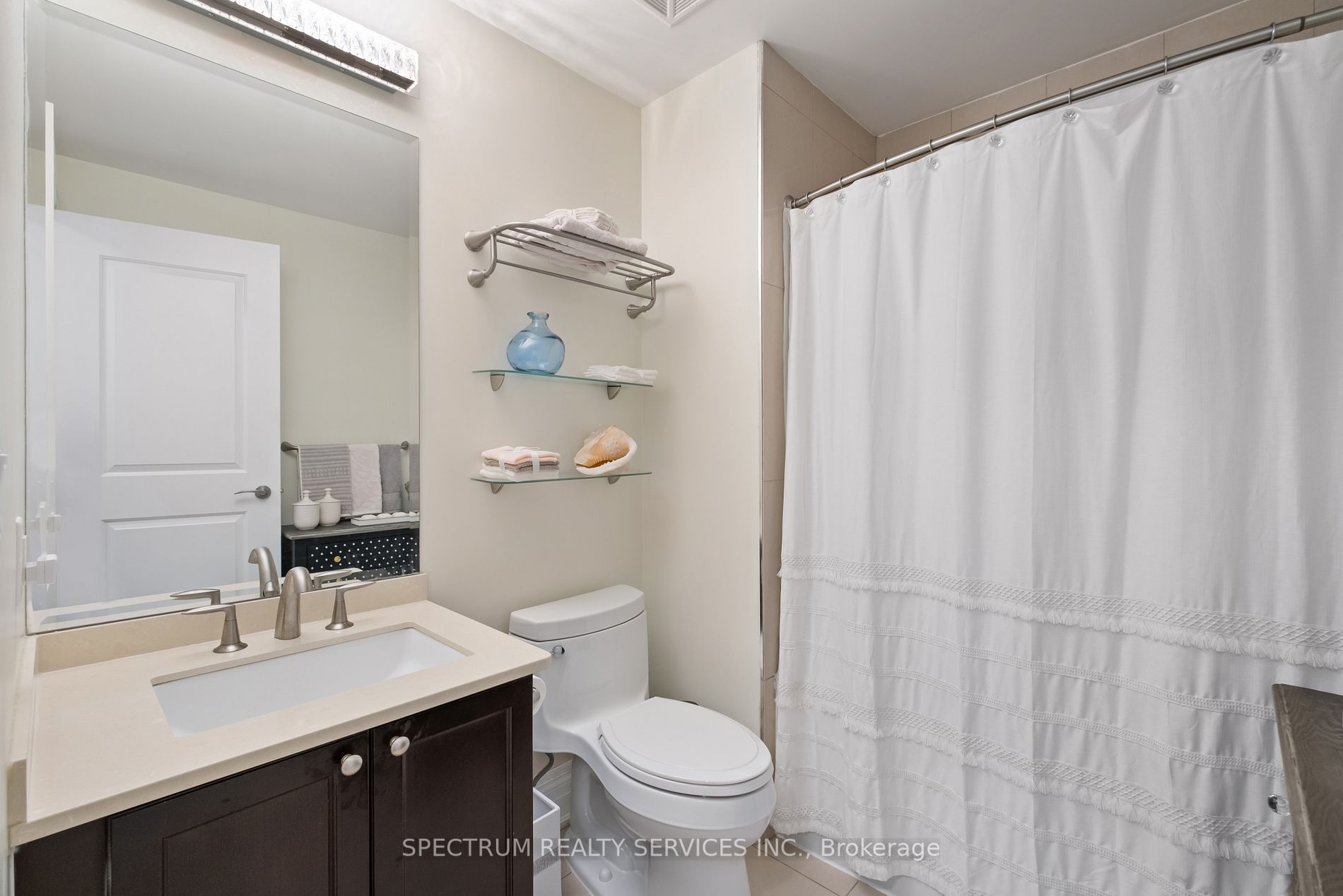80 Burns Blvd, #335