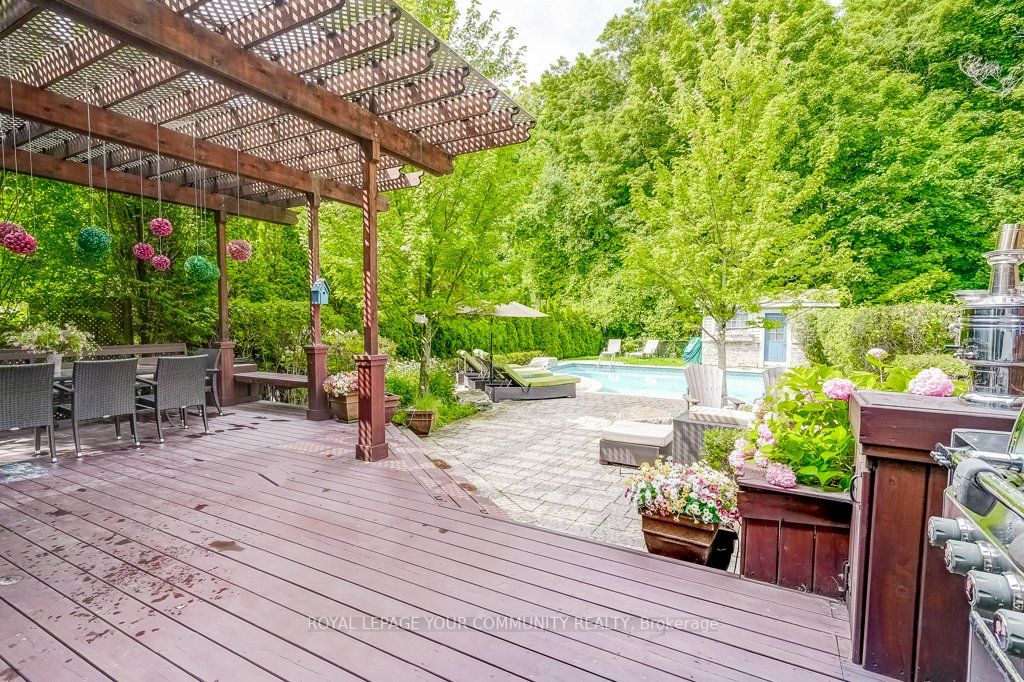 268 Thornhill Woods Drive