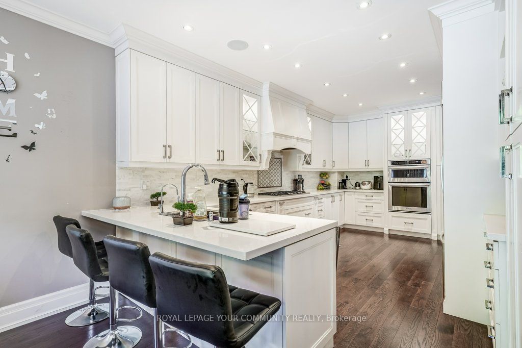 268 Thornhill Woods Drive