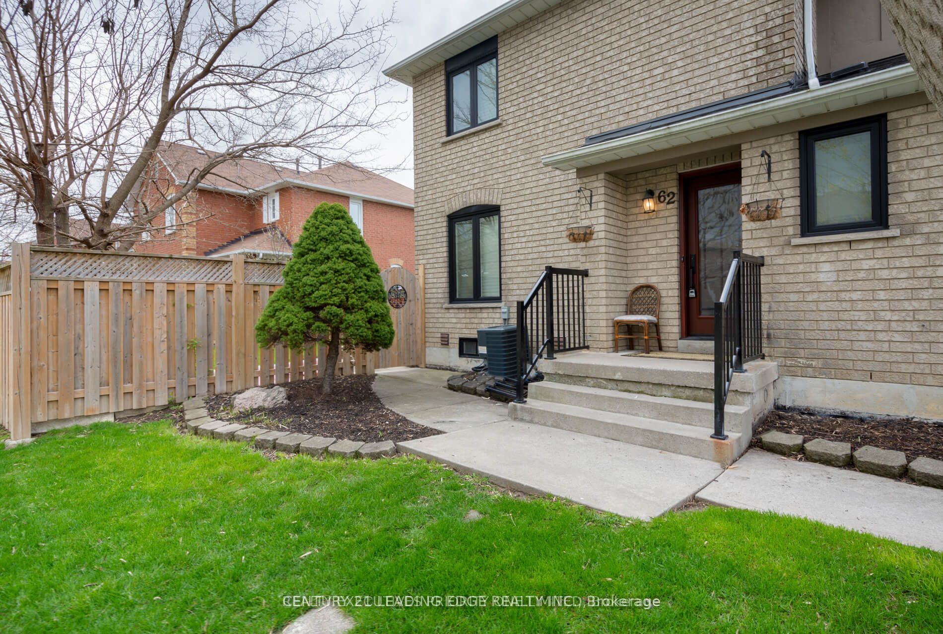 62 Islay Cres