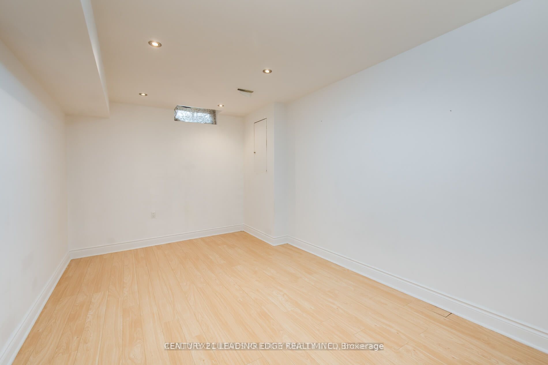 62 Islay Cres