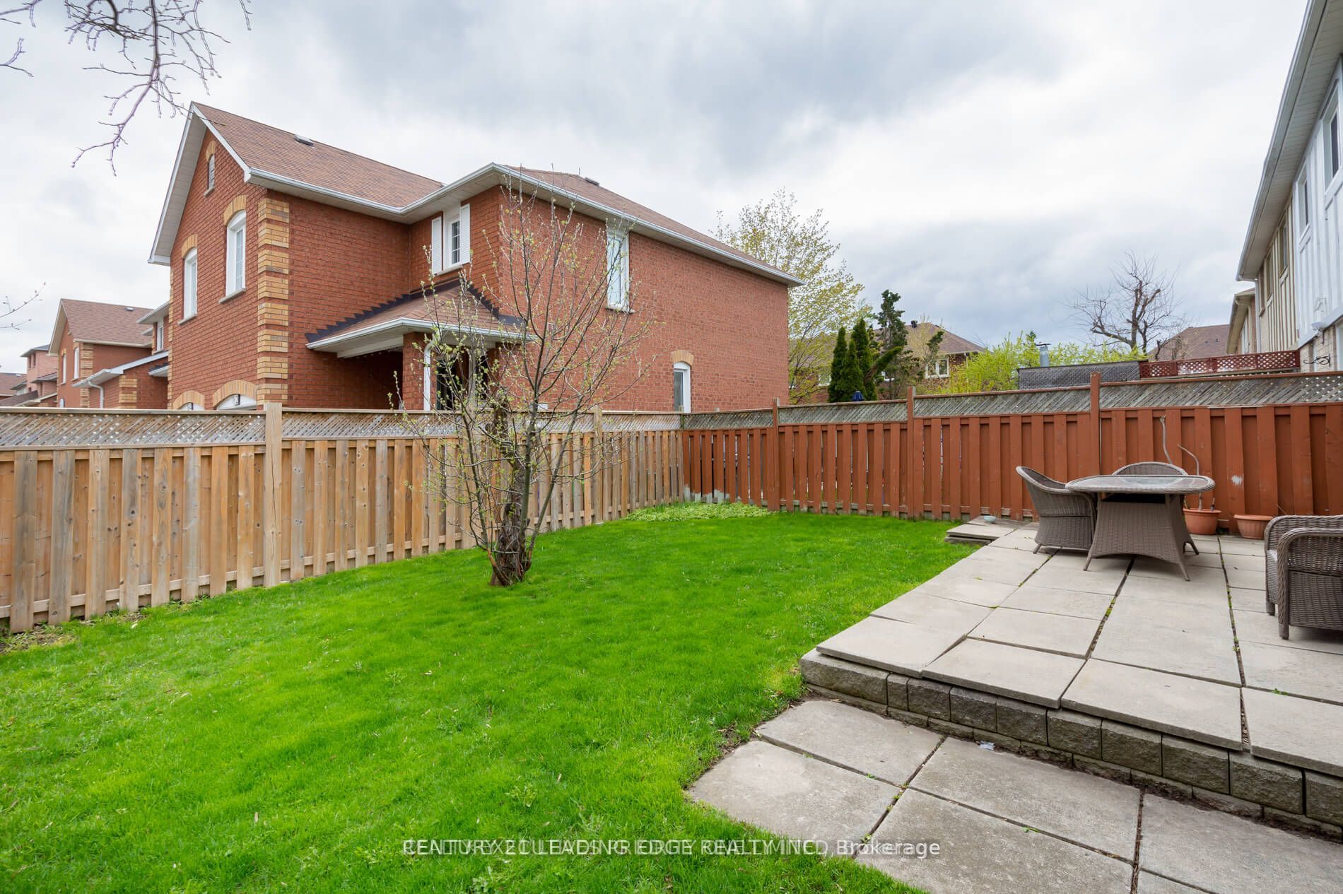 62 Islay Cres
