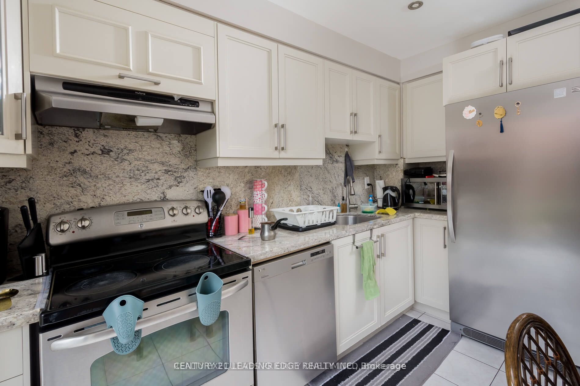 62 Islay Cres