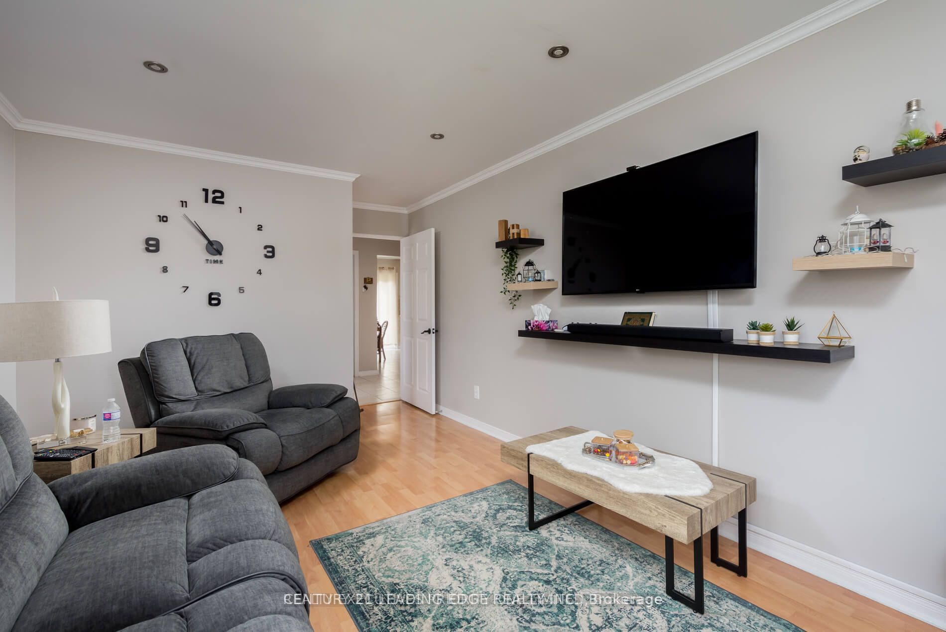 62 Islay Cres