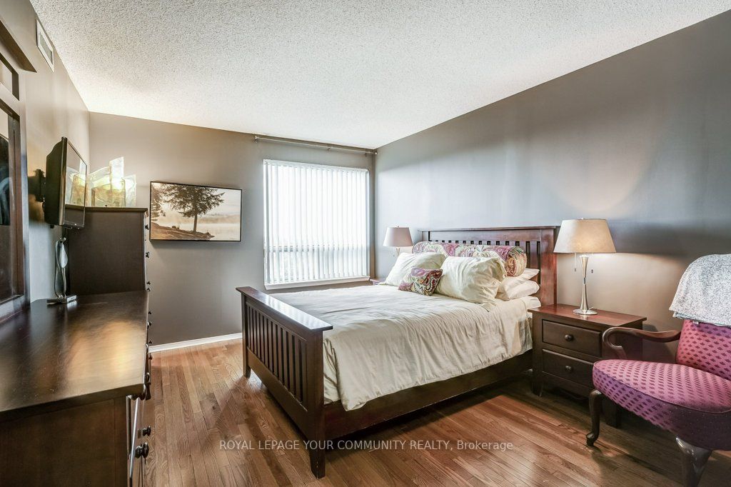 1 Emerald Lane, #Ph204