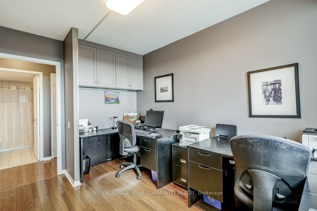 1 Emerald Lane, #Ph204