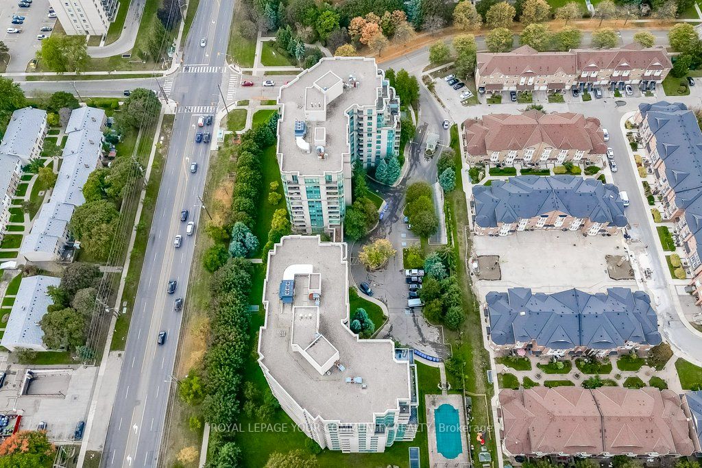 1 Emerald Lane, #Ph204