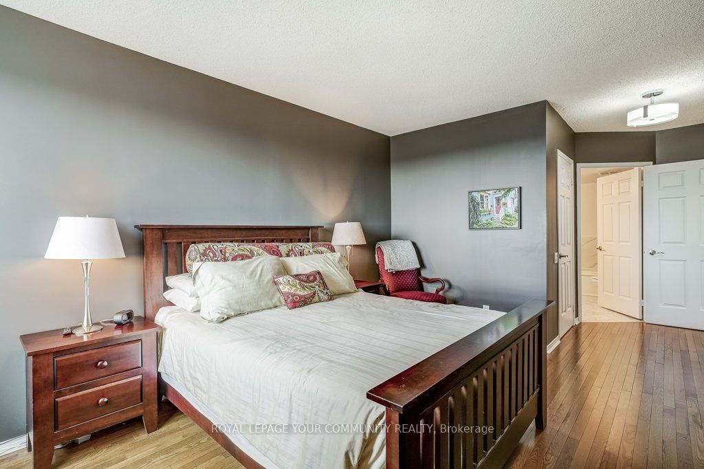 1 Emerald Lane, #Ph204