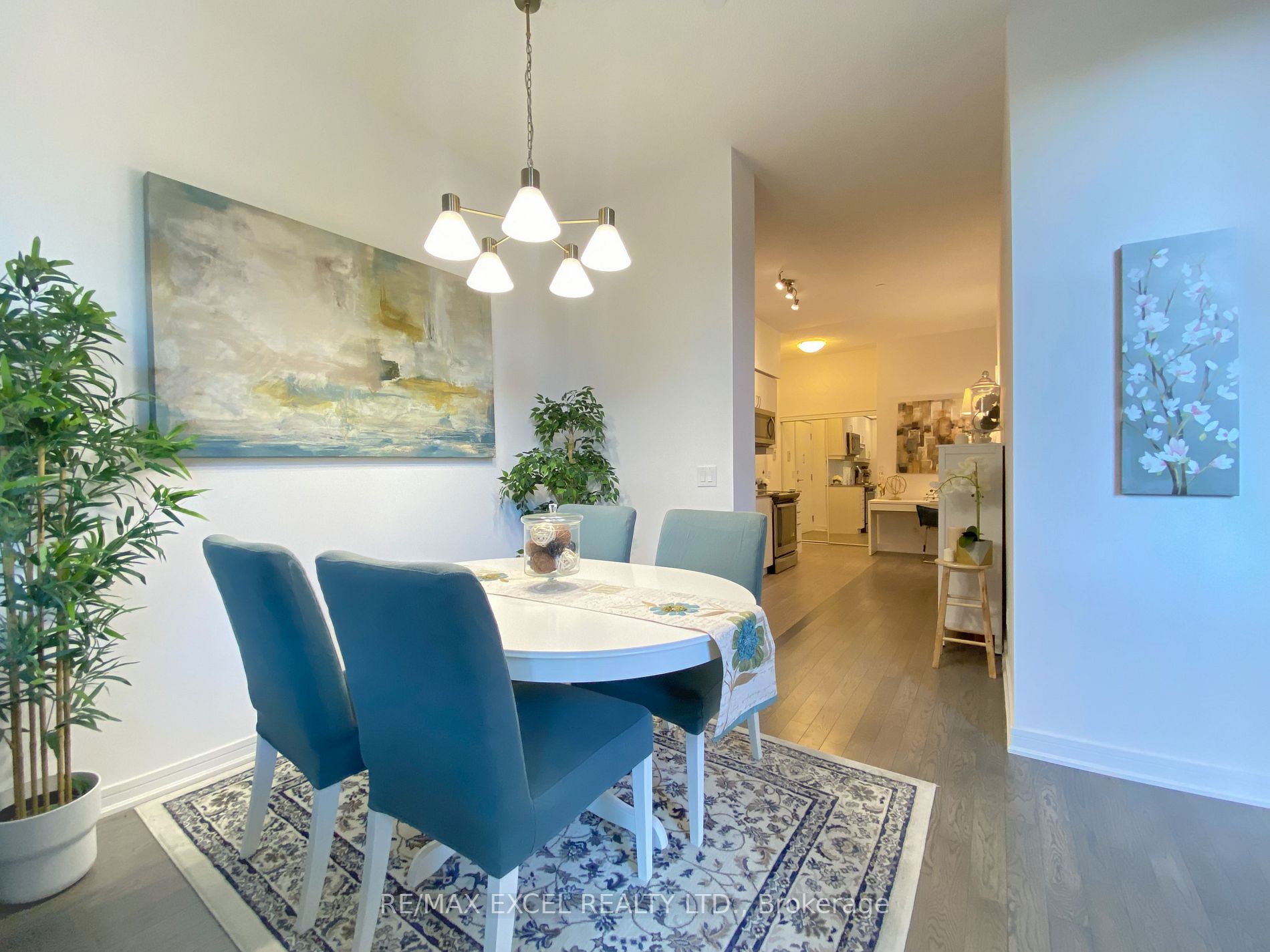 9199 Yonge St, #Se101