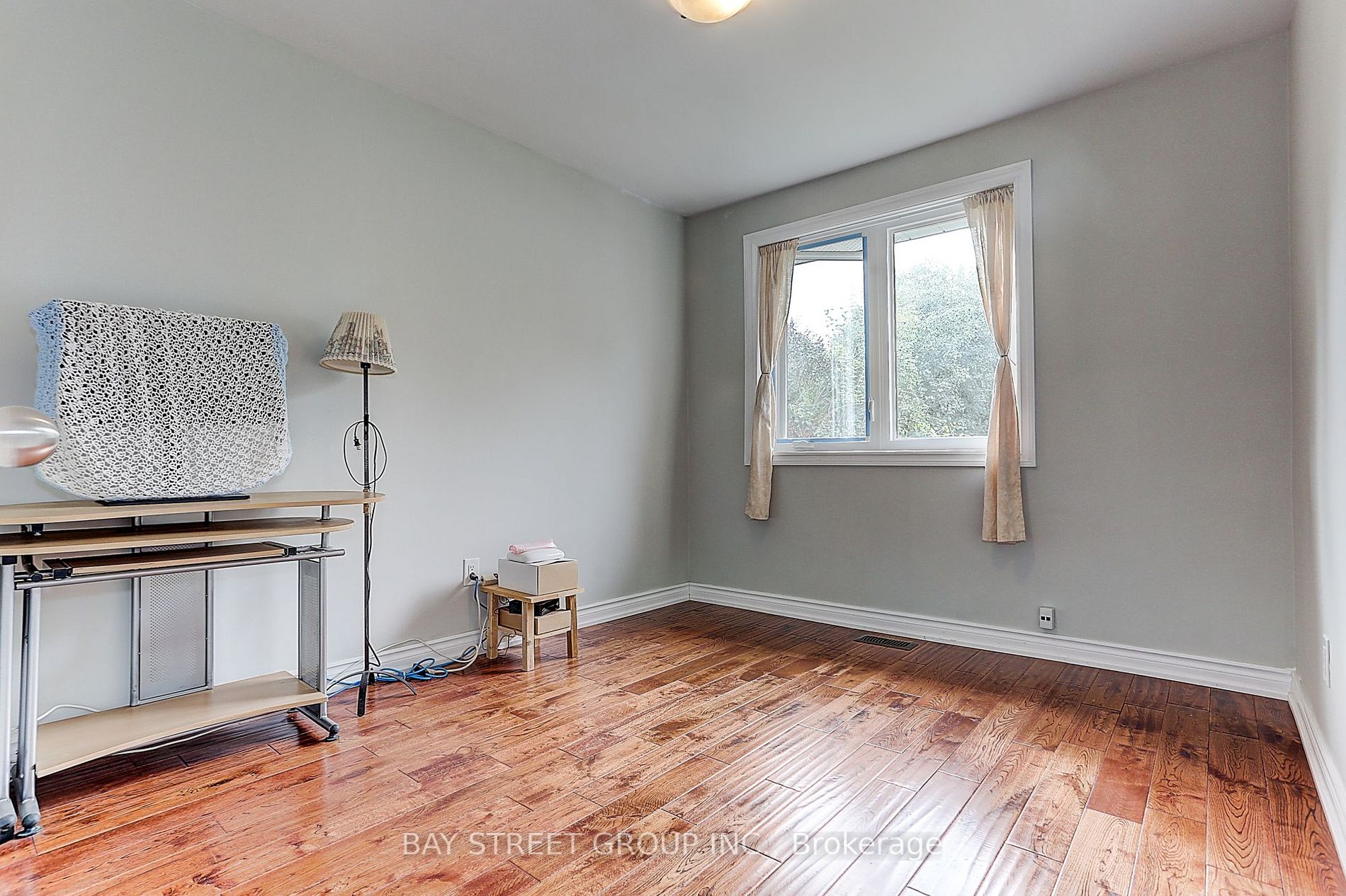 432 Crosby Ave