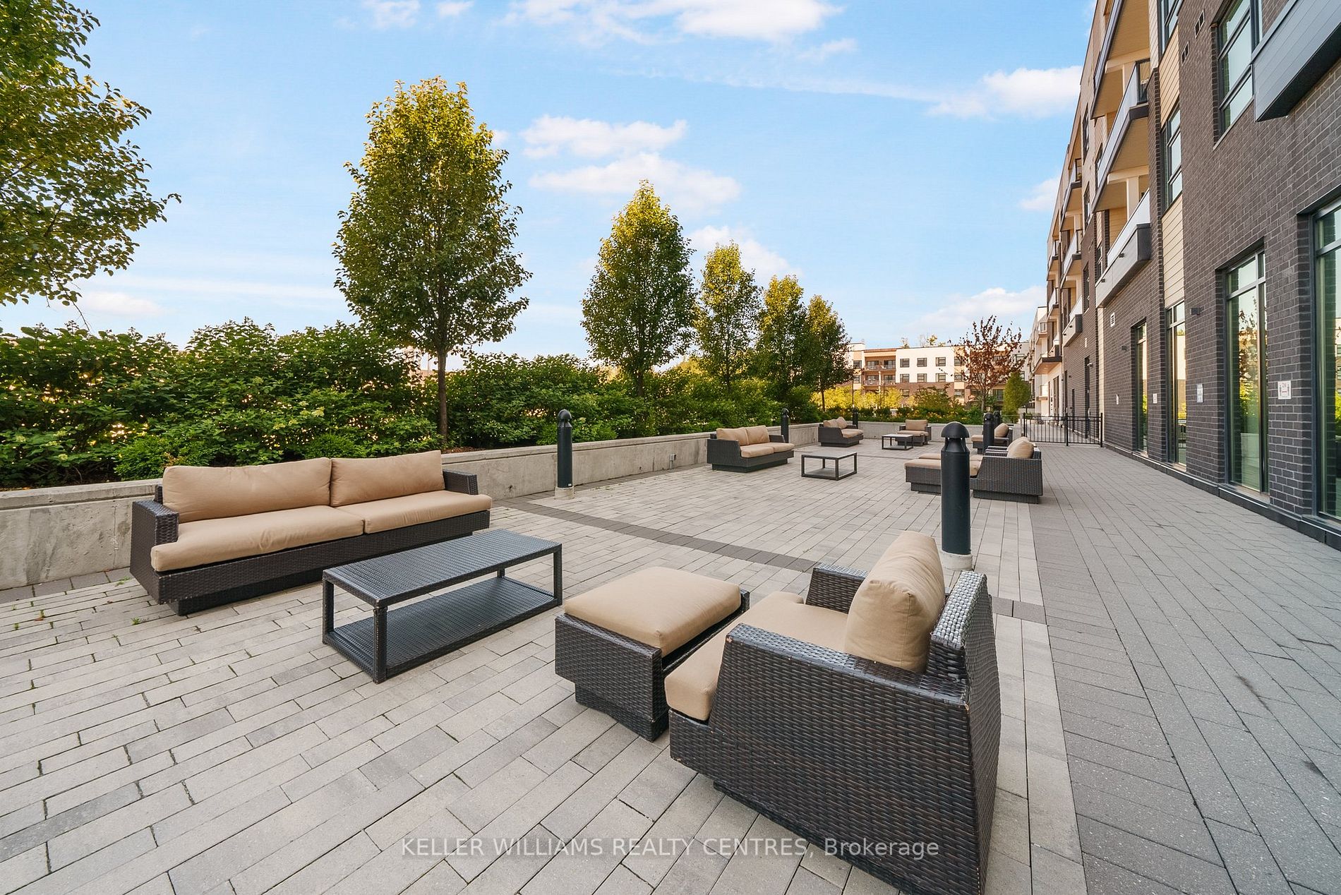 555 William Graham Drive, #240