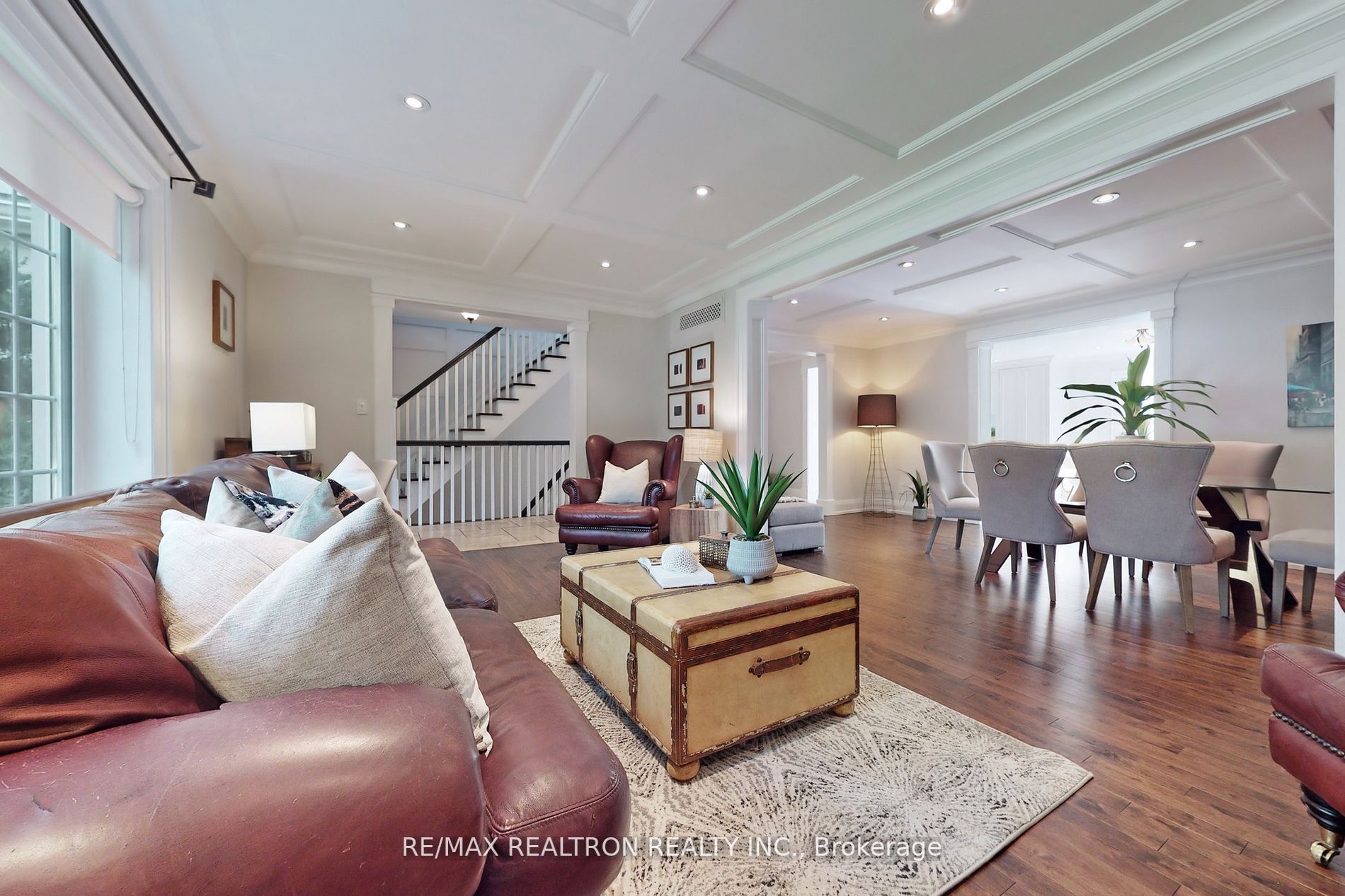 2 Campbell Crt