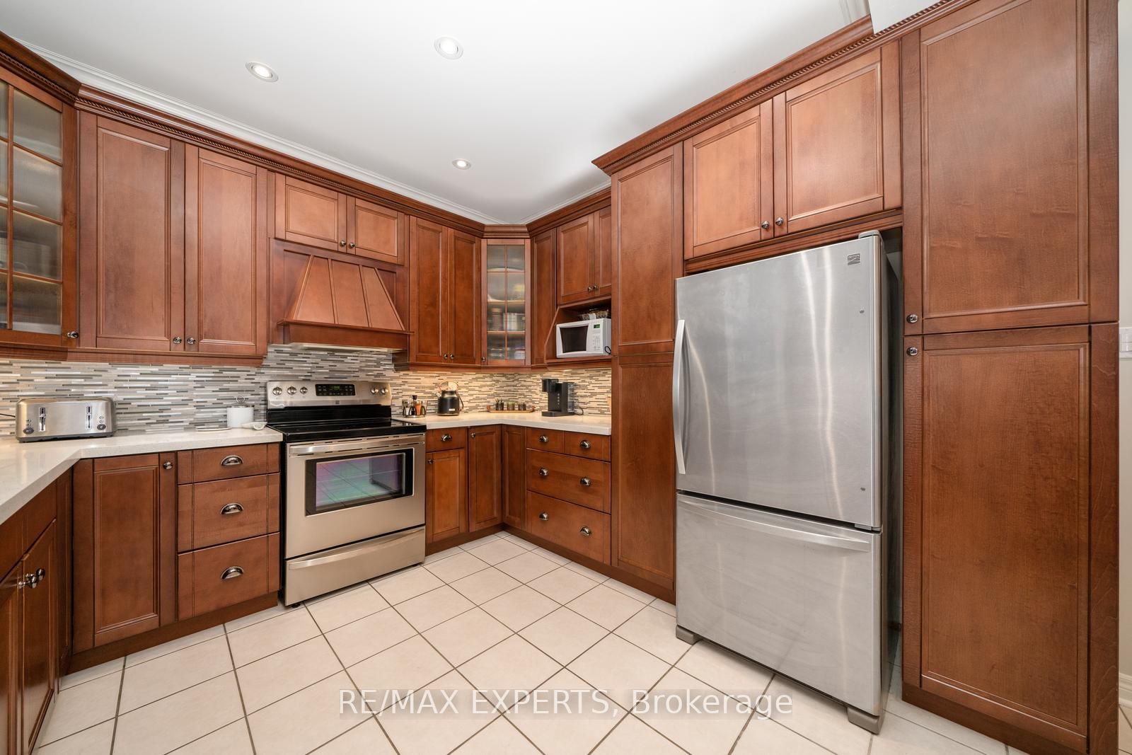 75 Zippora Dr