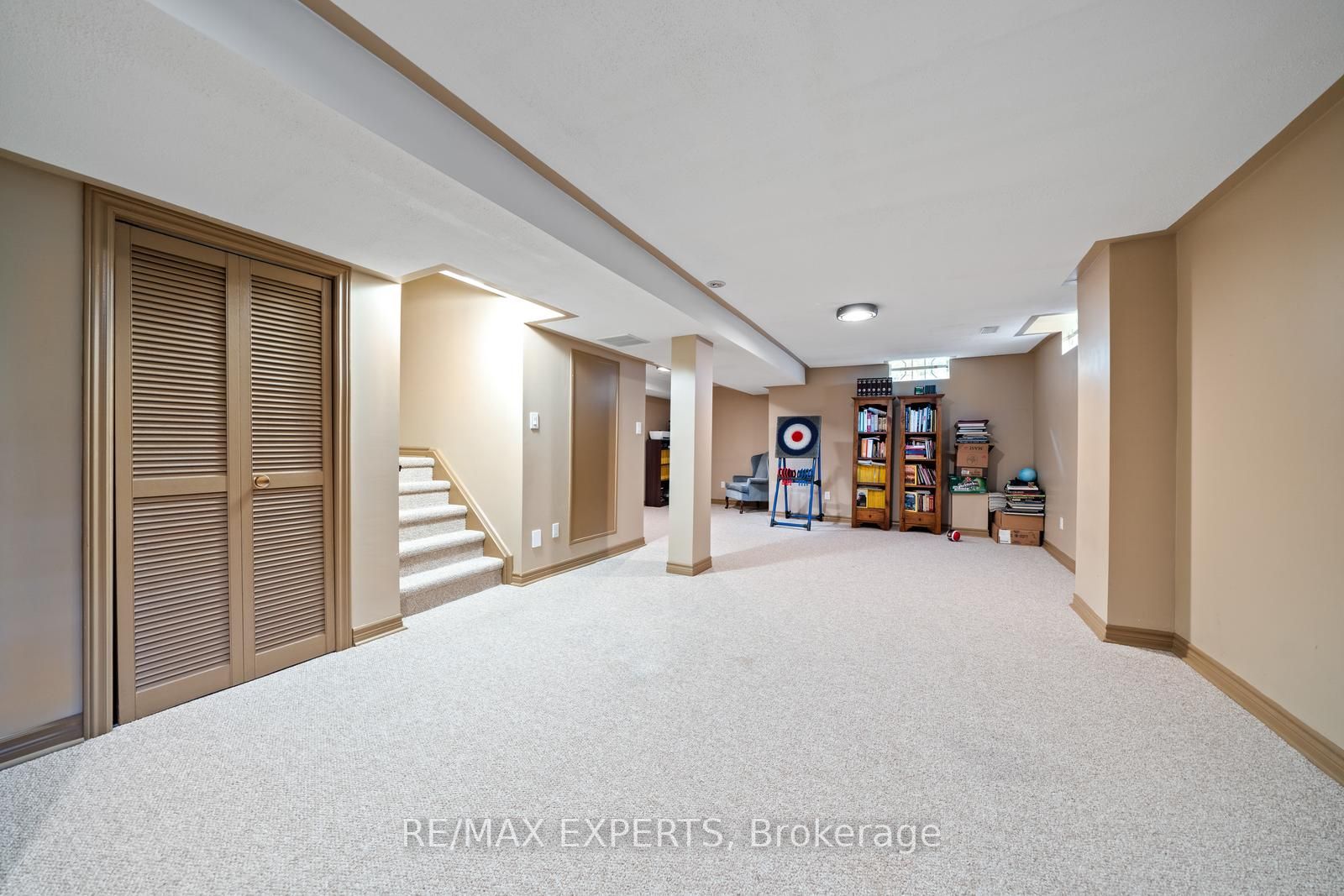 75 Zippora Dr