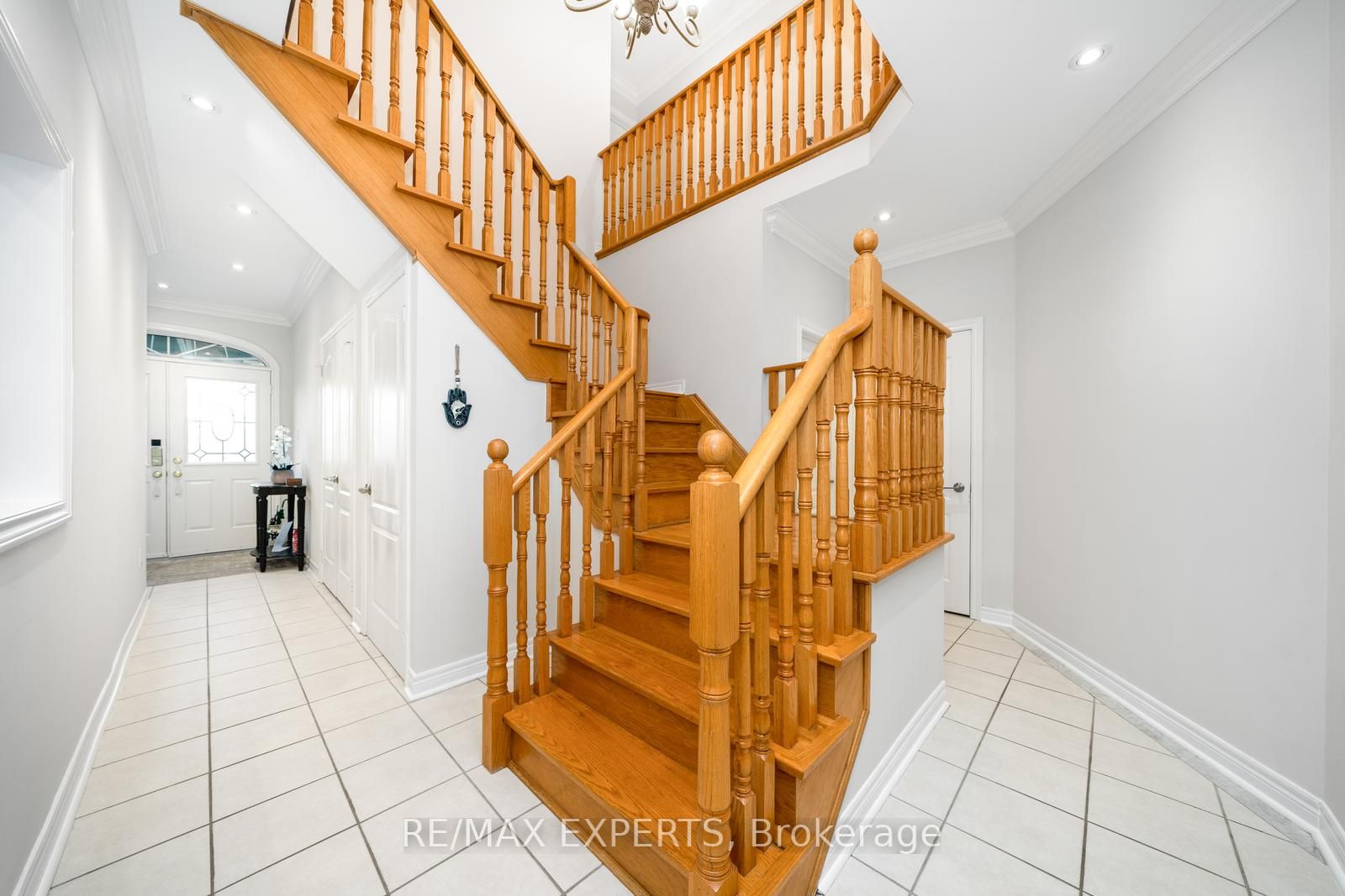 75 Zippora Dr