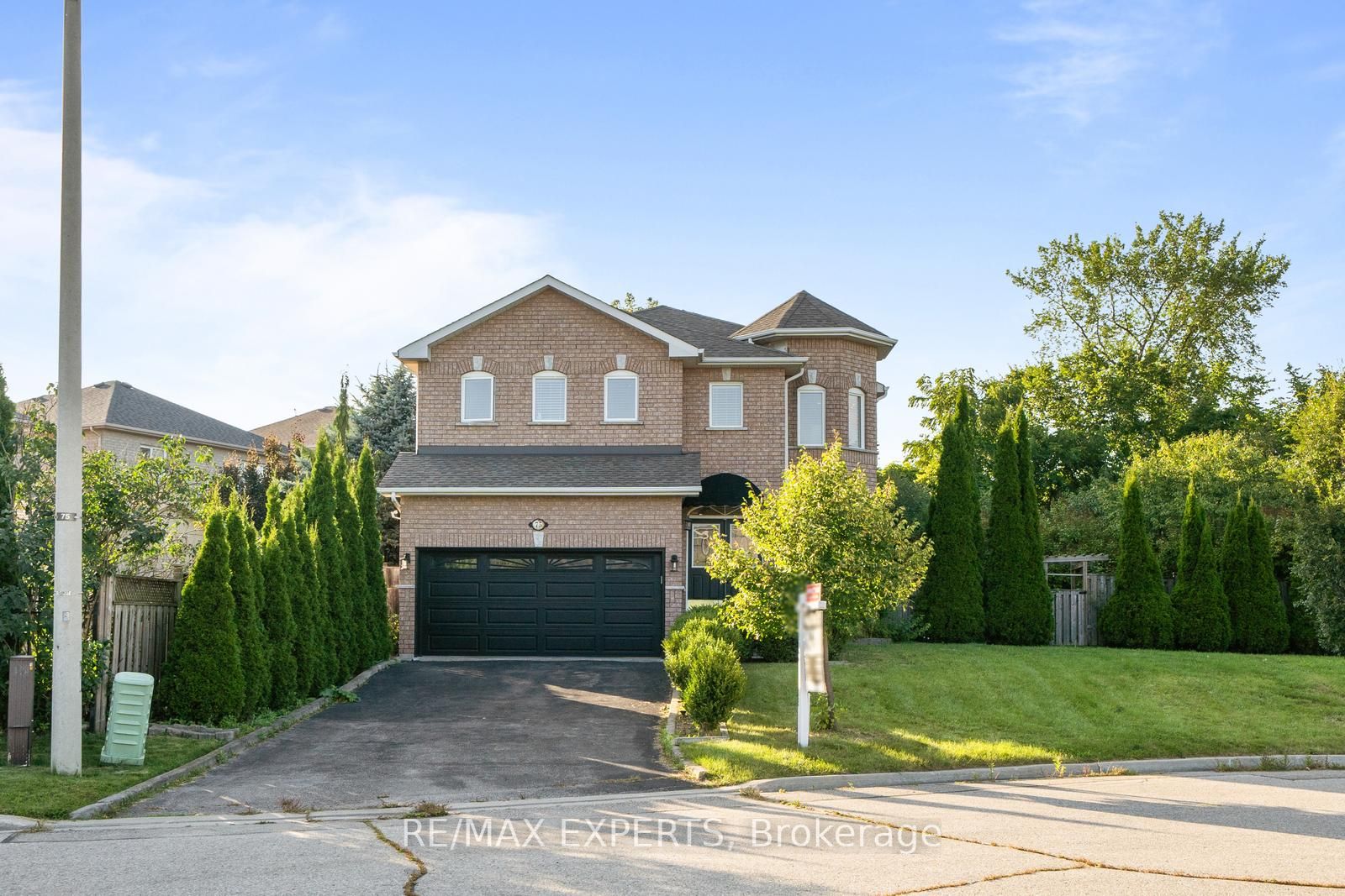 75 Zippora Dr