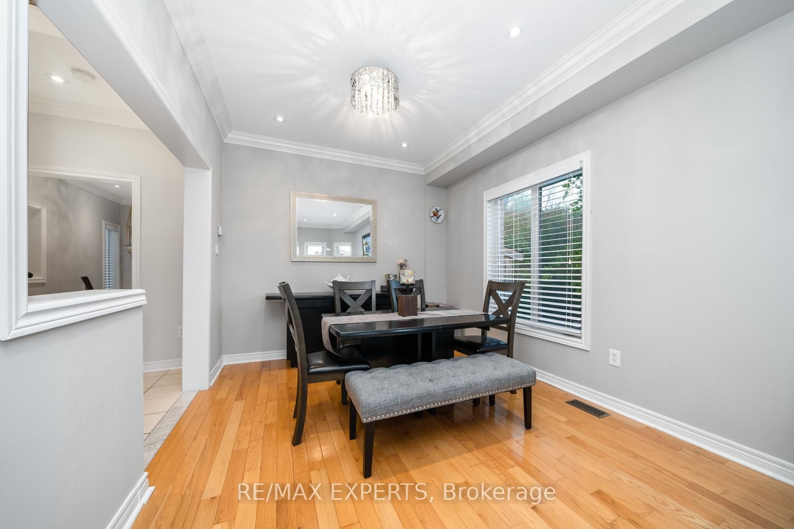 75 Zippora Dr
