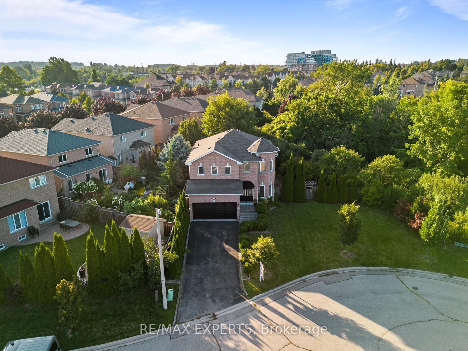 75 Zippora Dr