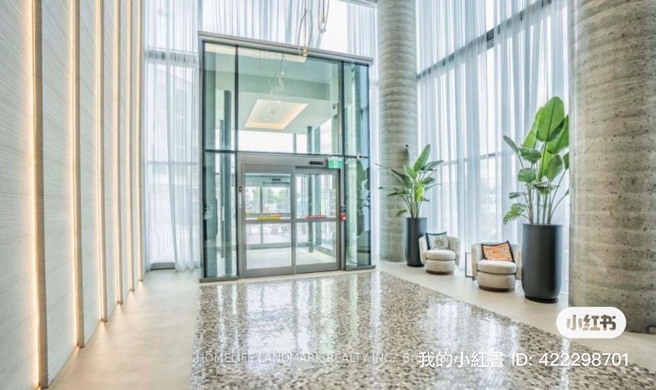 7890 Jane Street, #5009