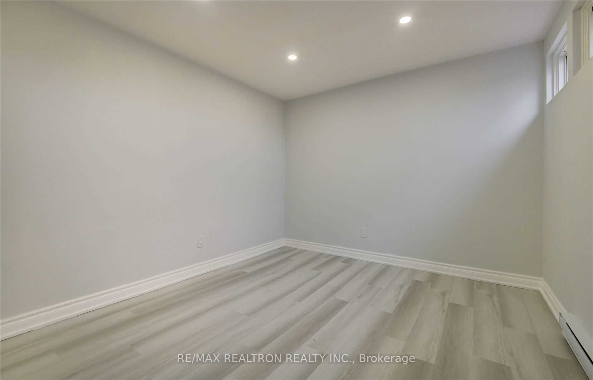 24 Springfair Ave, #189