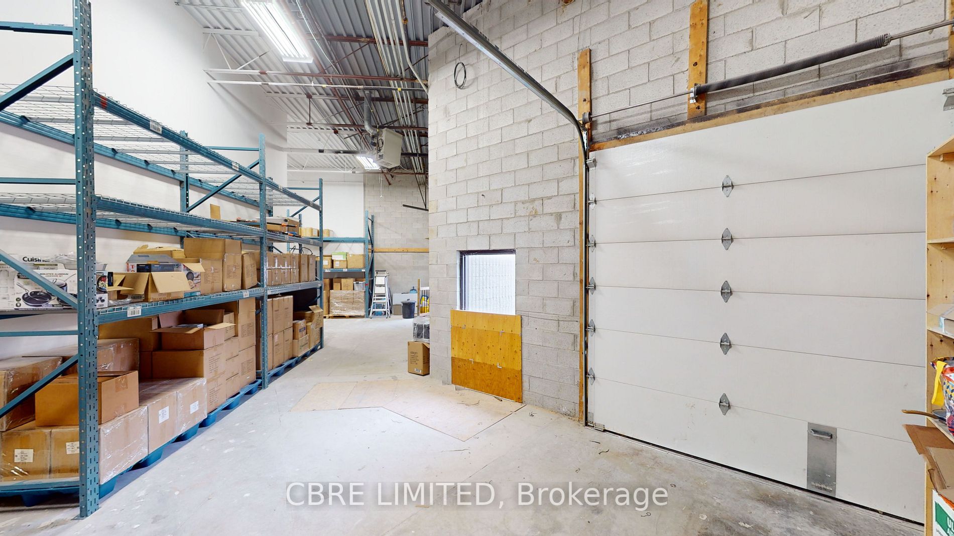 100 West Beaver Creek Rd W, #17-18
