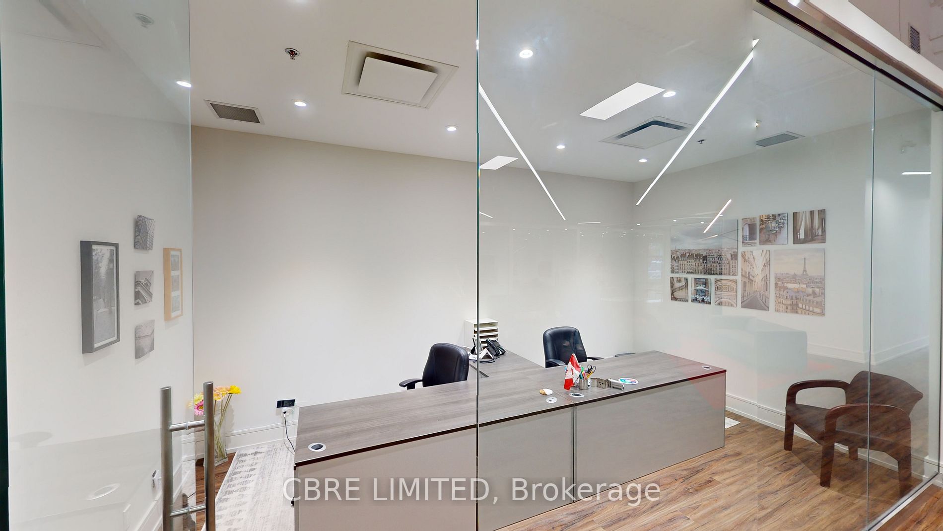 100 West Beaver Creek Rd W, #17-18